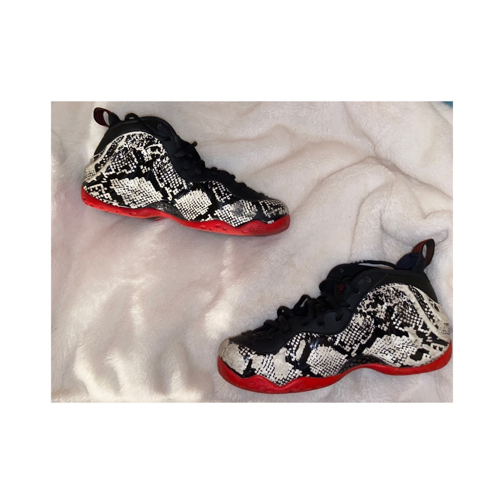 ❤️Foamposite one snake skin❤️